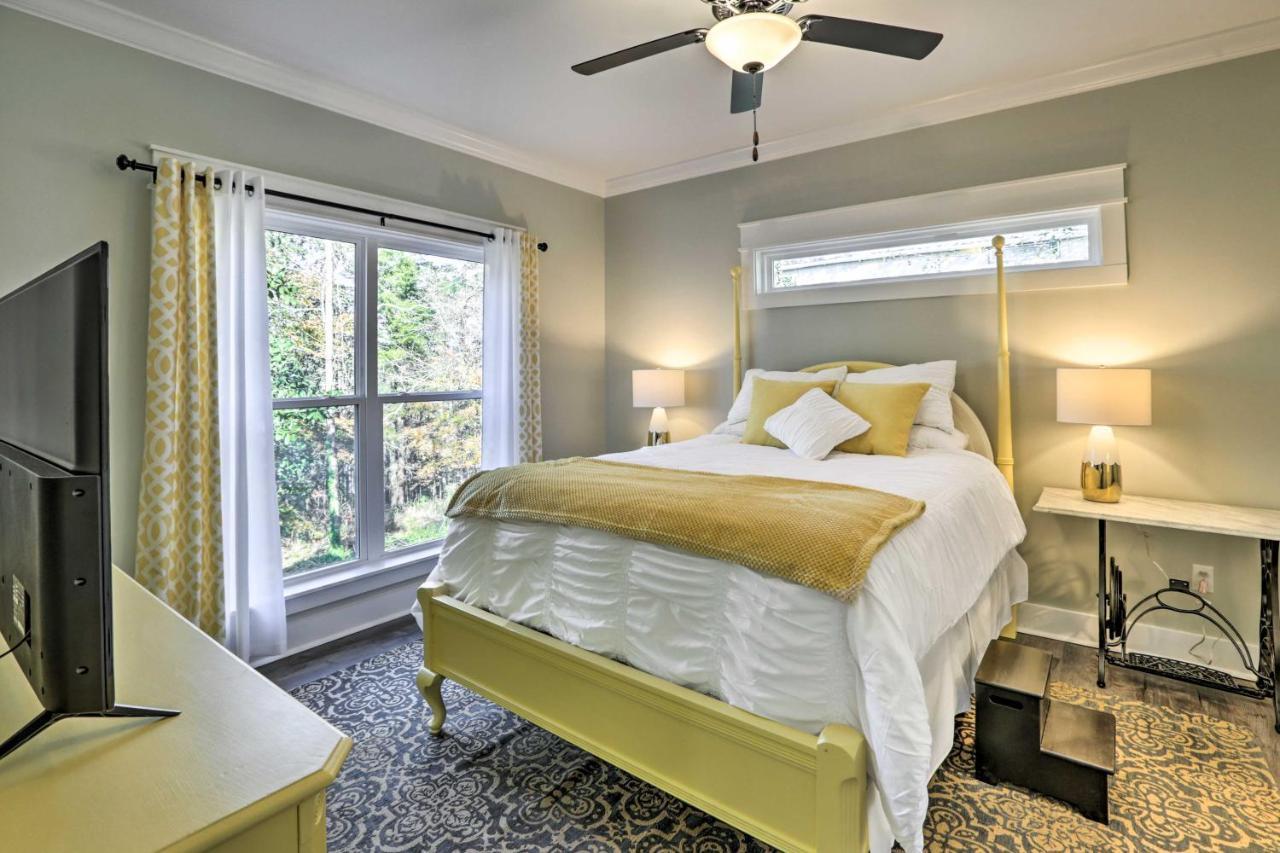 White Oak Creek Home With Views, Deck And Pool Access! Eufaula Luaran gambar