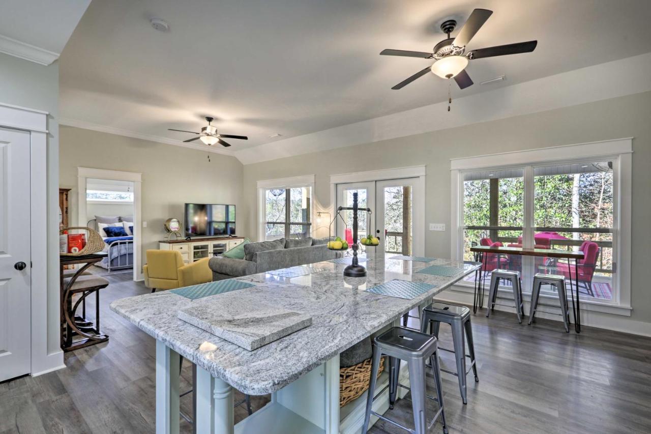 White Oak Creek Home With Views, Deck And Pool Access! Eufaula Luaran gambar