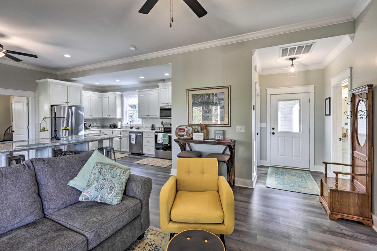 White Oak Creek Home With Views, Deck And Pool Access! Eufaula Luaran gambar