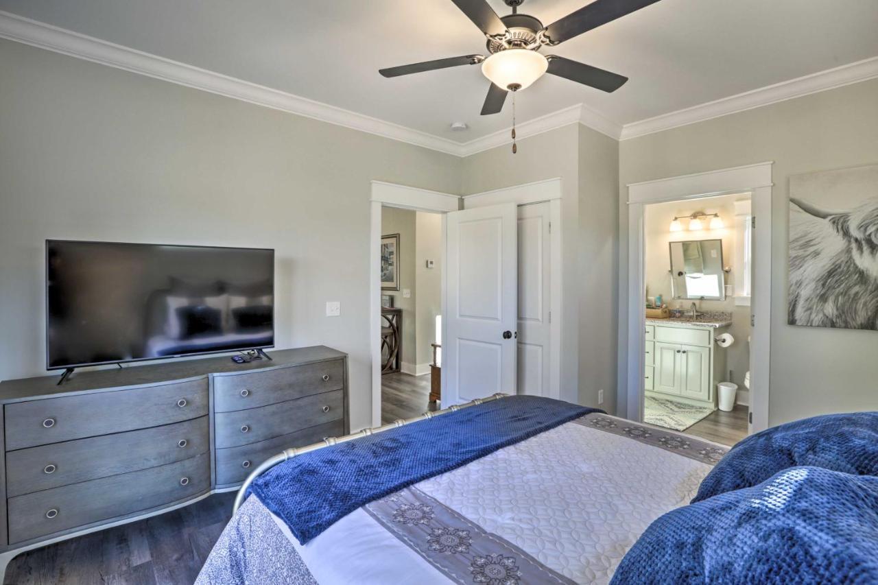 White Oak Creek Home With Views, Deck And Pool Access! Eufaula Luaran gambar