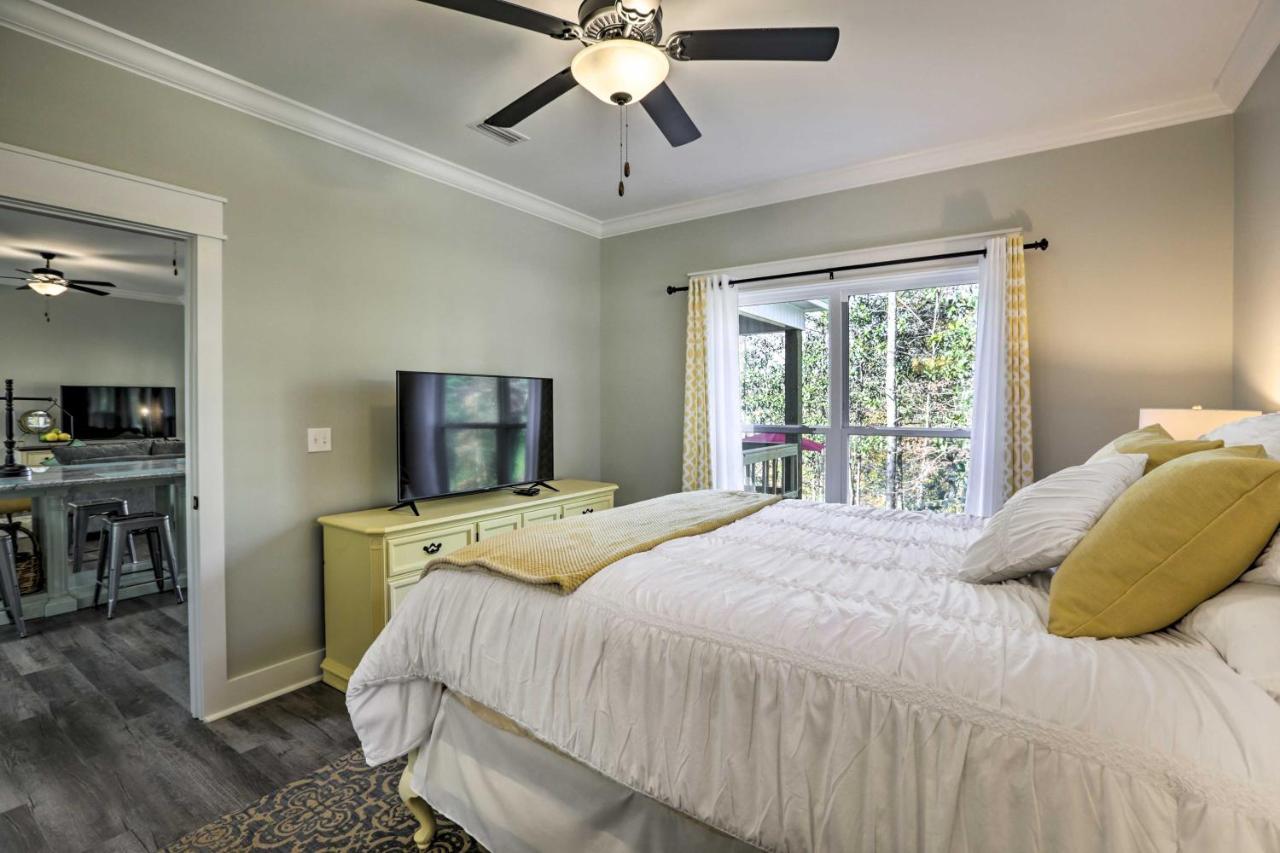 White Oak Creek Home With Views, Deck And Pool Access! Eufaula Luaran gambar